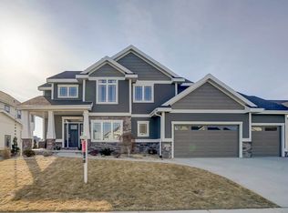 1108 Guinness St, Waunakee, WI 53597