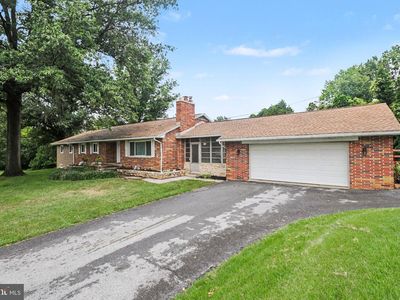 7710 Manor Dr, Harrisburg, PA, 17112