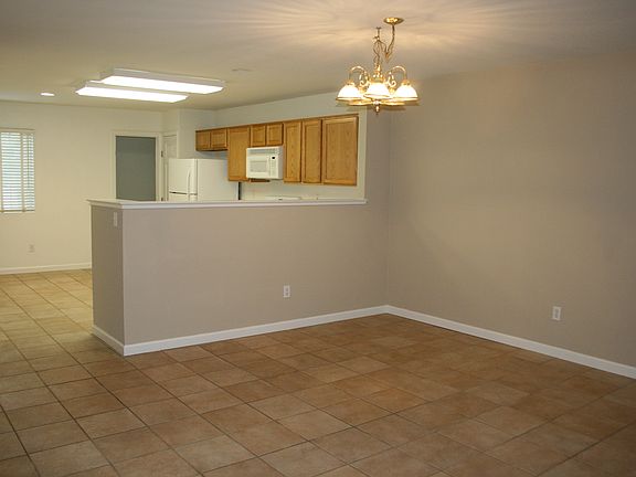 5th image of 1239 Kingfisher Dr
