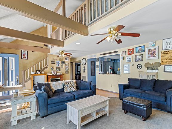 4th image of 101 Holly Ave