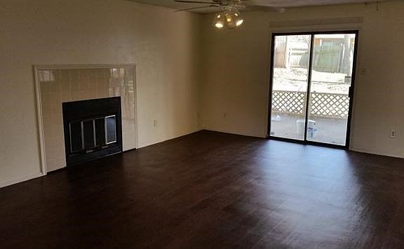 4th image of 2601 Market Garden Ln