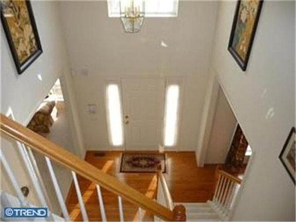2nd image of 32 Dalton Dr