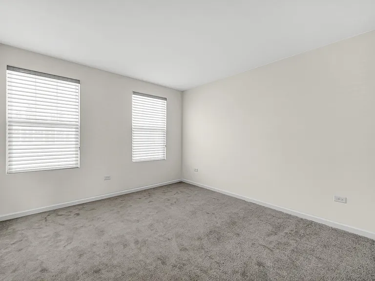 2260 Horseshoe Cir — Photo 5