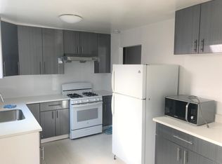 2140 E 70th St APT 2, Brooklyn, NY 11234