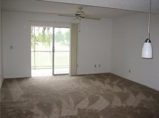 4th image of 18081 Country Club Drive #11-107