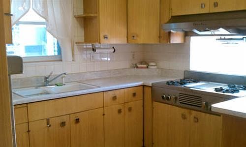 2nd image of 2312 N Hamlin Ave #1AA
