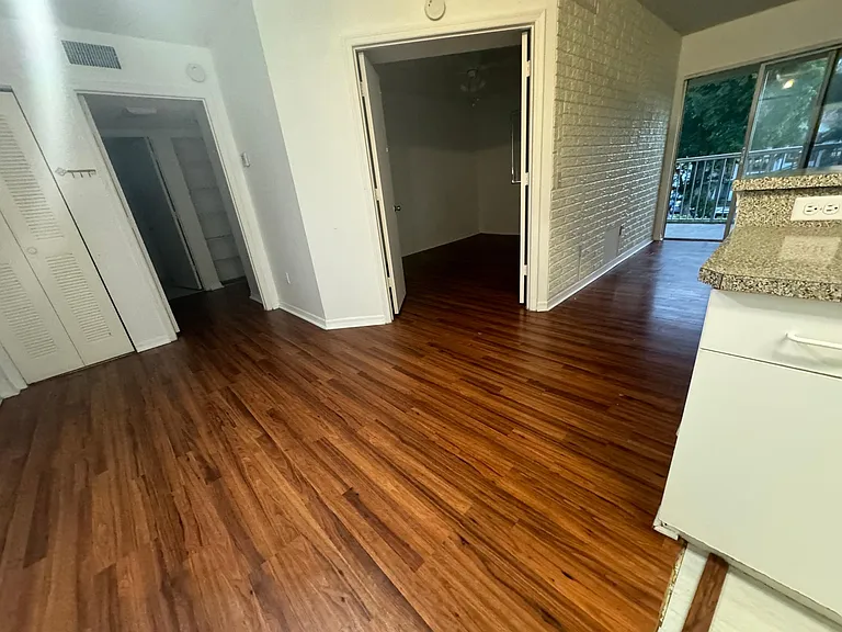 460 S Park Rd #6304 — Photo 8
