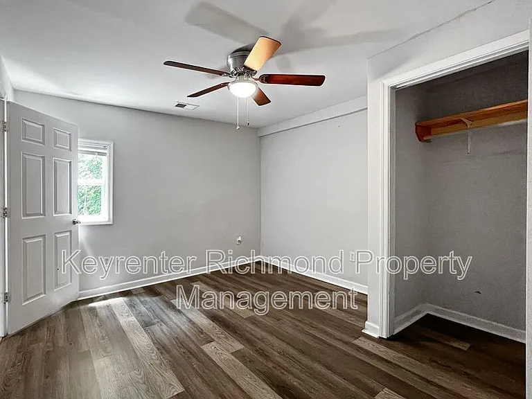 9 E 19th St — Photo 11