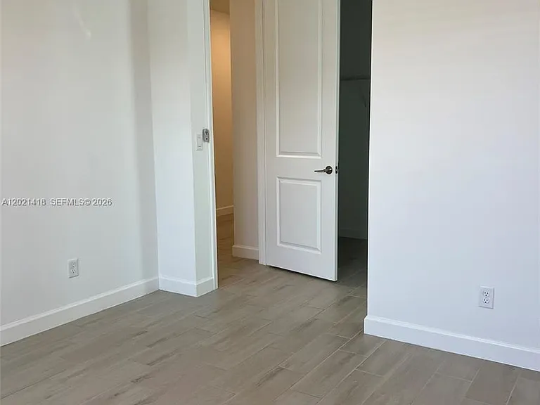 1933 E Wandering Willow Way — Photo 21