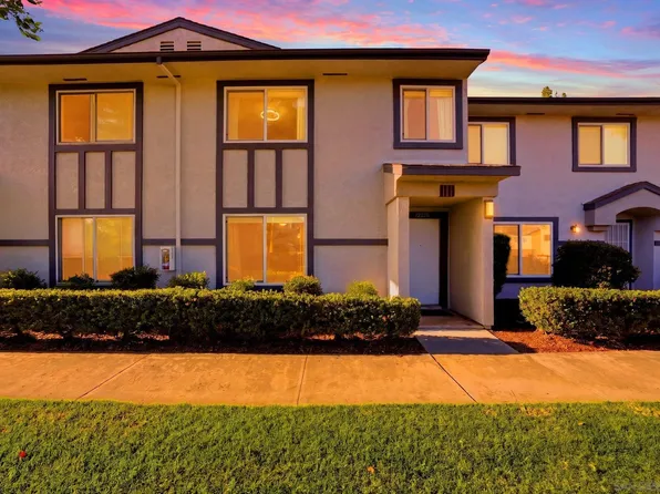 10320 Del Coronado Ln, Santee, CA 92071