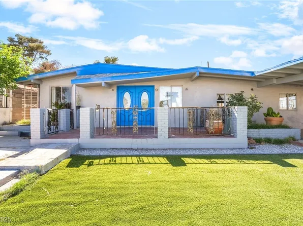 1708 Weeping Willow Ln, Las Vegas, NV 89104