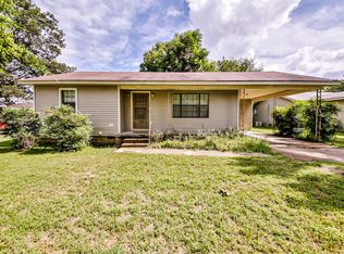 304 N Pine St, Marvell, AR 72366