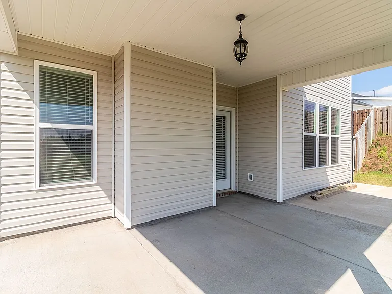 4831 Fairmont Dr — Photo 33