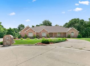 1470 Lakewood Ct, Bolivar, MO 65613
