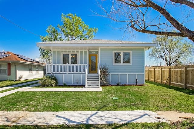 1st image of 4981 Montegut Dr