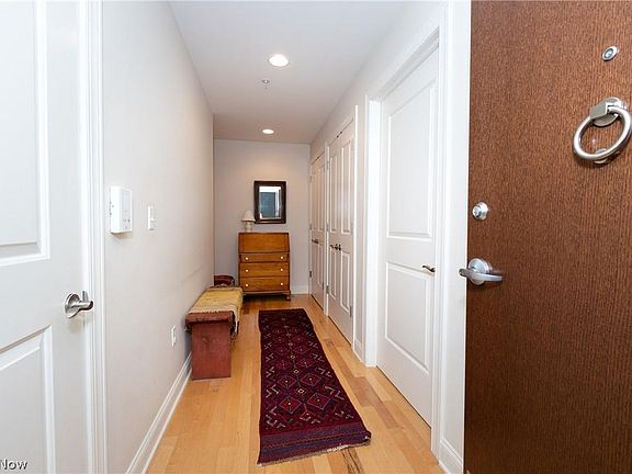 5th image of 65 E College St APT 201