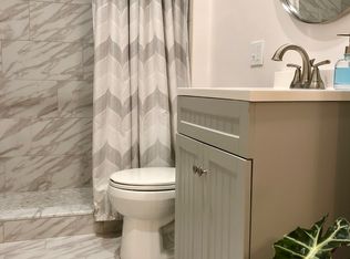 24 Violet St, Providence, RI 02908