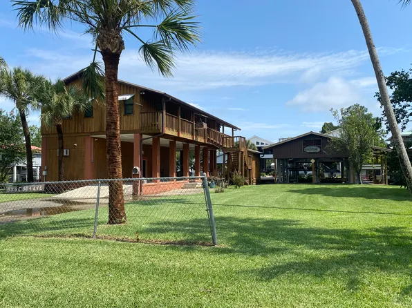 63 SE 904th Ave, Old Town, FL 32680