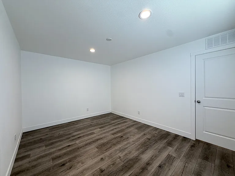 2060 N Center St #34 — Photo 10
