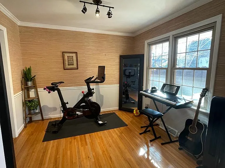 Den / office room
