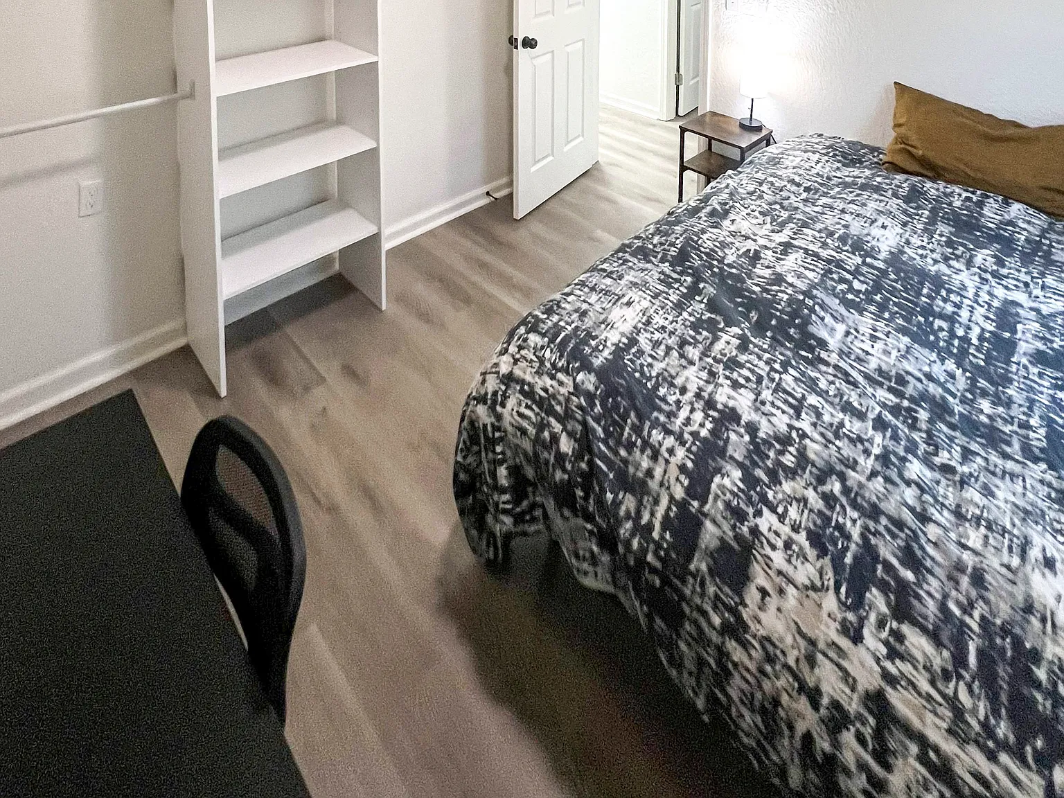 4 bed, 2.0 bath, 1501 sqft, $754 — Photo 2