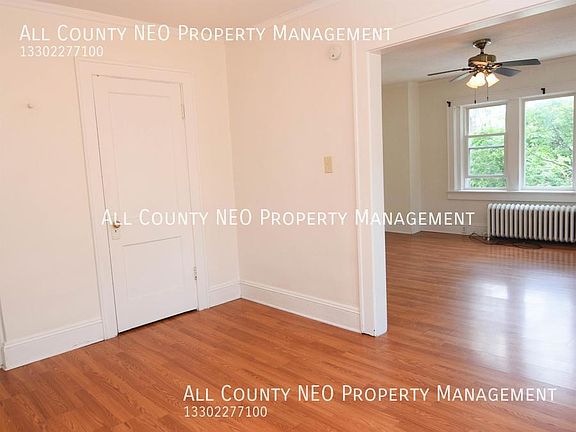 5th image of 133 N Portage Path Unit 4