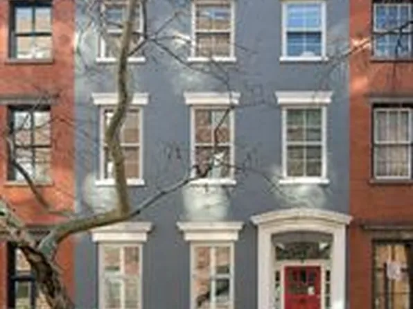 252 West 12th Street image 1 of 7