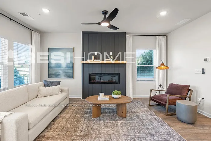 1601 Foothills Rd — Photo 4