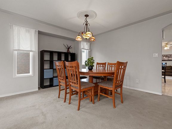 5th image of 44600 Michael Dr
