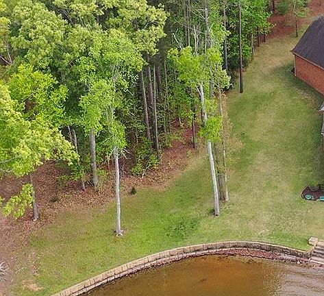 3rd image of 107 Horizon Ct
