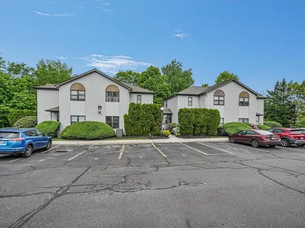 1 Giovanni Court, Monroe, NY 10950