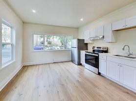1534 Arch St, Berkeley, CA