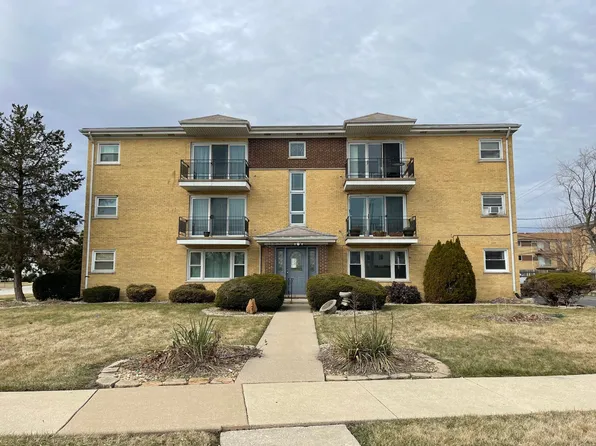 5100 W 79th Pl #1N, Burbank, IL 60459
