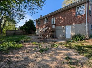 10129 Charington Rd, Cockeysville, MD 21030