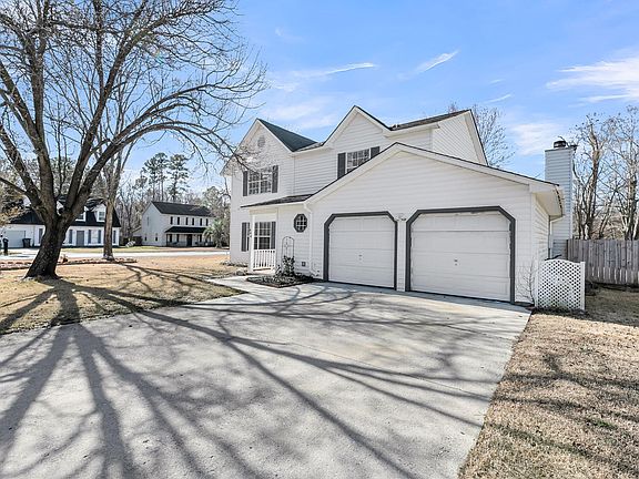 4th image of 844 N Aylesbury Rd