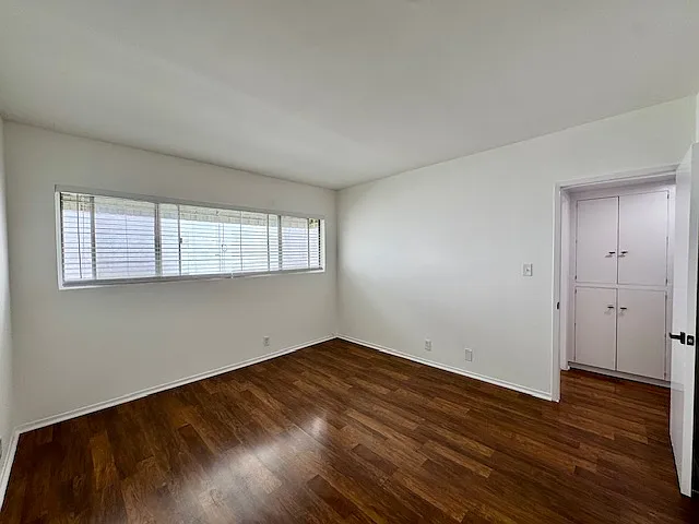 337 S Elm Dr #3 — Photo 23