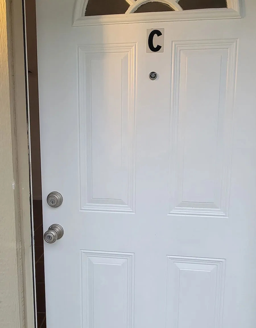 2 bed, 1.5 bath, 950 sqft, $1,650 — Photo 4