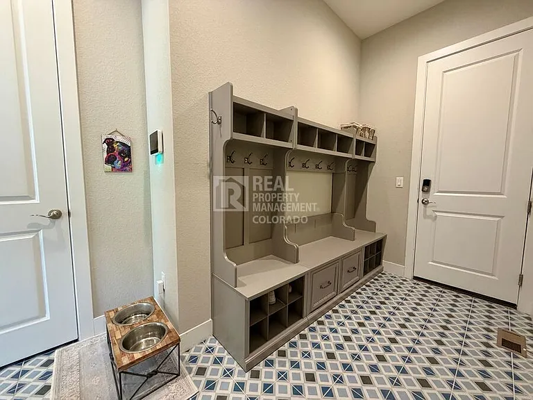 978 Brotherton Point — Photo 9