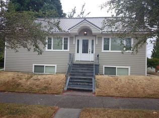 4050 SW Hanford St, Seattle, WA 98116
