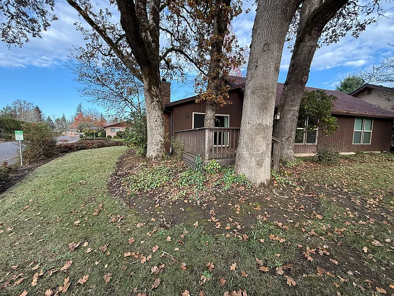 1150 NW Sunnywood Ct — Photo 29