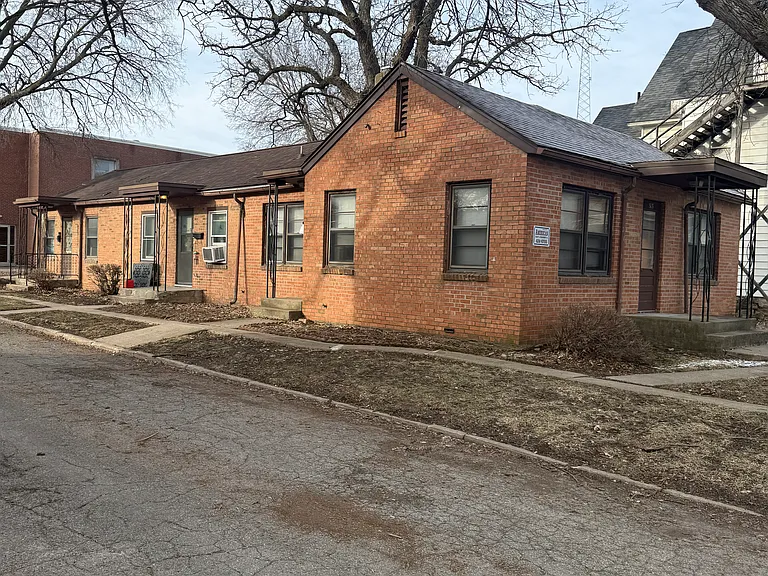 313 E State St #1 — Photo 2