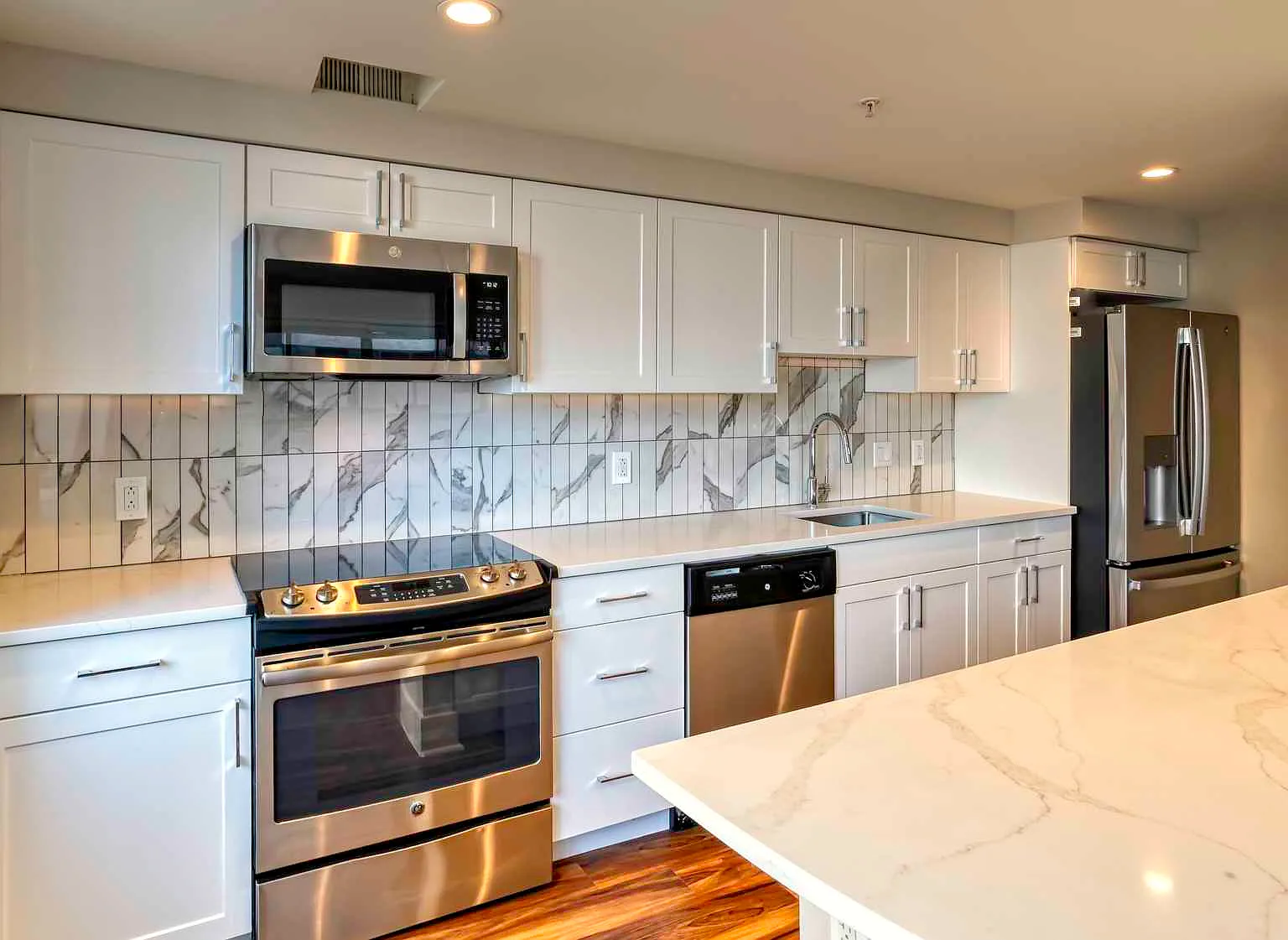 The Sterling Apartment Homes — Photo 2