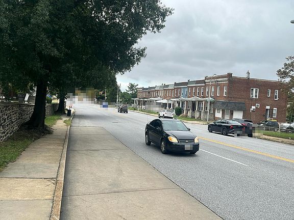 4th image of 4638 Belair Rd