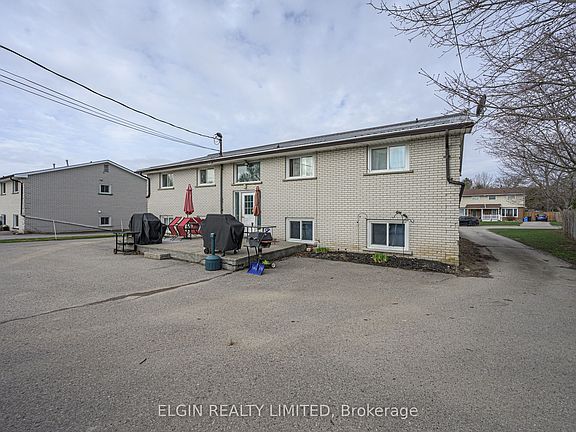 4th image of 79 Joyce St