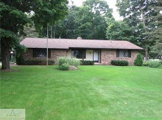 7050 Rock Bridge Rd, Grand Ledge, MI 48837