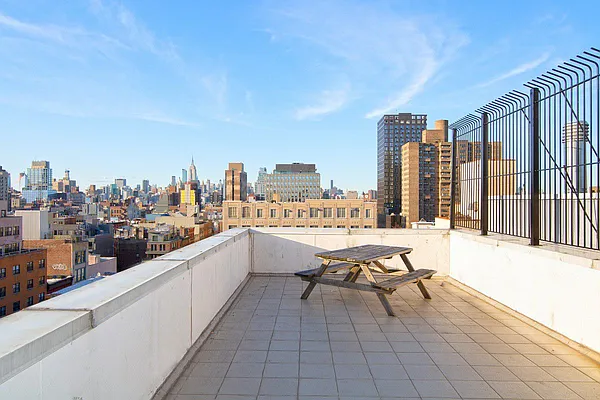 Rented by Compass | media 11