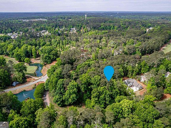 3rd image of 1010 Quaker Ridge Rd