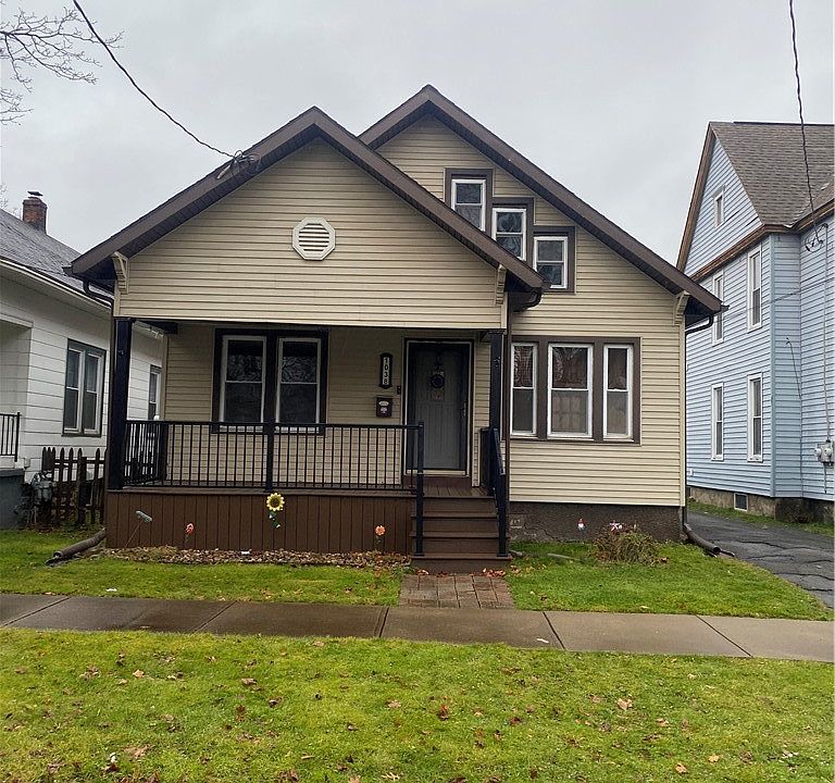 1st image of 1038 Mathews Ave