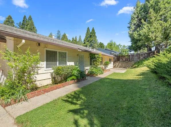2886 Prouty Ln, Camino, CA 95709