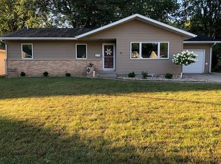 217 Southgate Rd, Carroll, IA 51401
